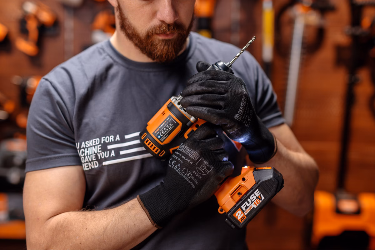 Fuse akumulatorska brushless udarna bušilica VPL 8120 - Slika 9