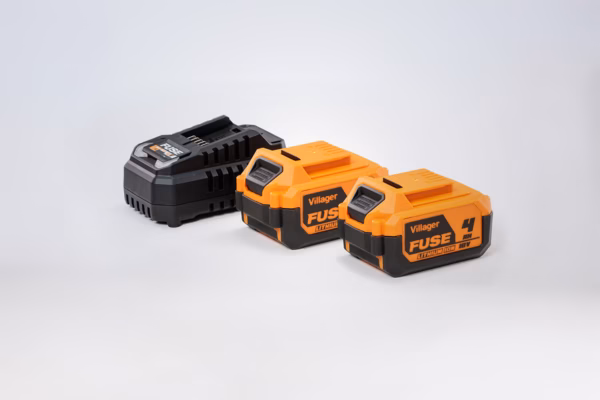 FUSE 18V set baterija 2 x 4.0Ah + punjač 4,5A